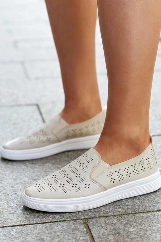 Beežid Hilal Slip-On tossud