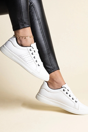 Valged tossud ökonahast... 2