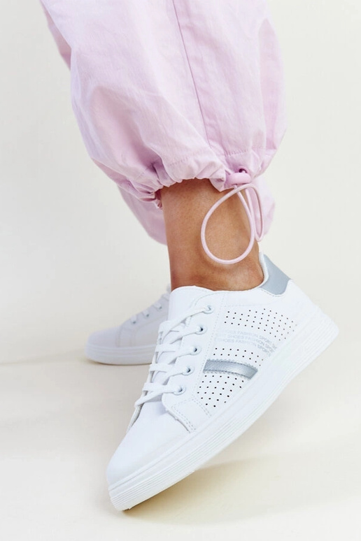 Berdine valgest ja hõbedast ökonahast...