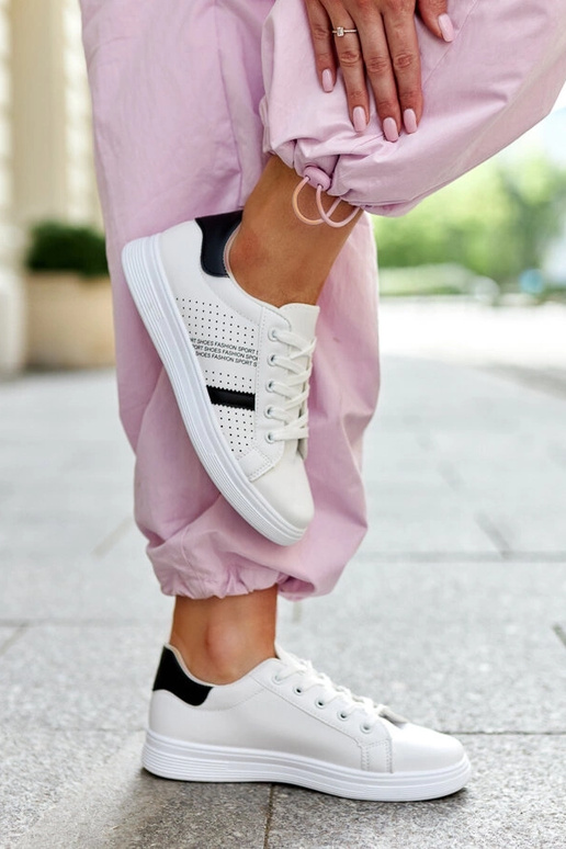 Berdine must-valged ökonahast tossud