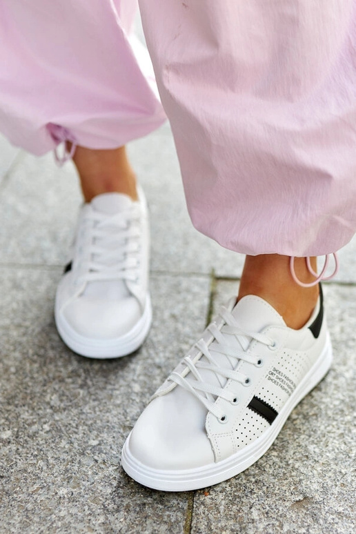 Berdine must-valged ökonahast tossud