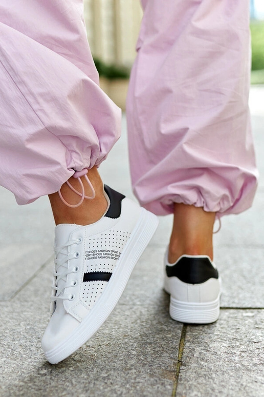 Berdine must-valged ökonahast tossud