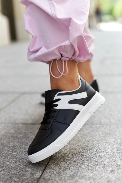 Mustad Hagara sporditossud