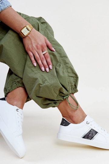 Mustvalged dekoratiivse... 2