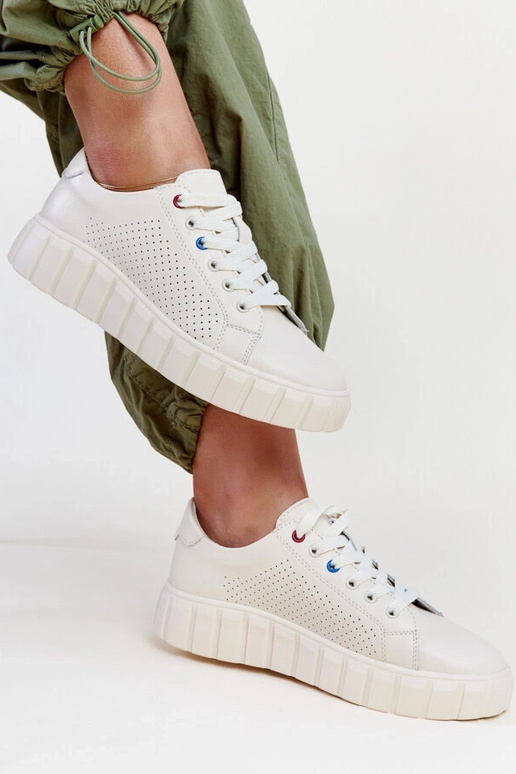 Beežid nahksnekaersid Zvonka Beežid nahksnekaersid Zvonka