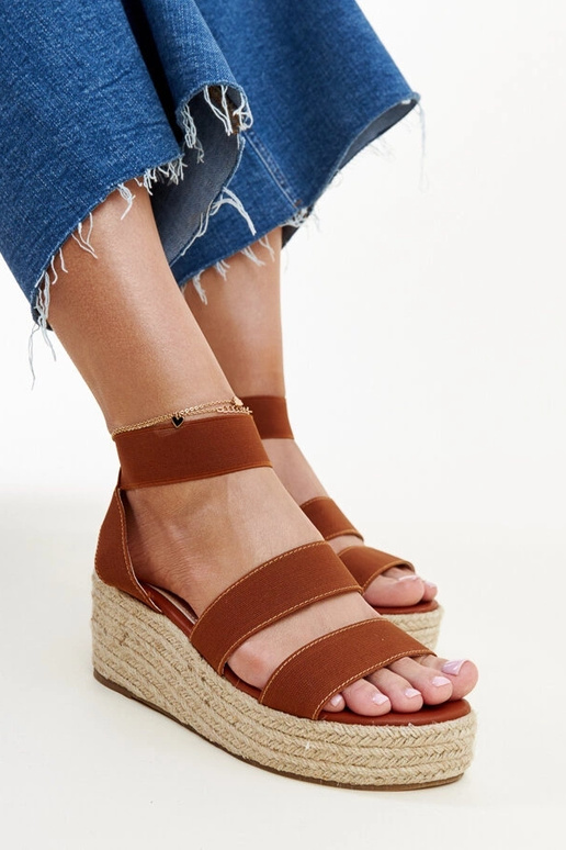 Pruunid Minna Wedge sandaalid