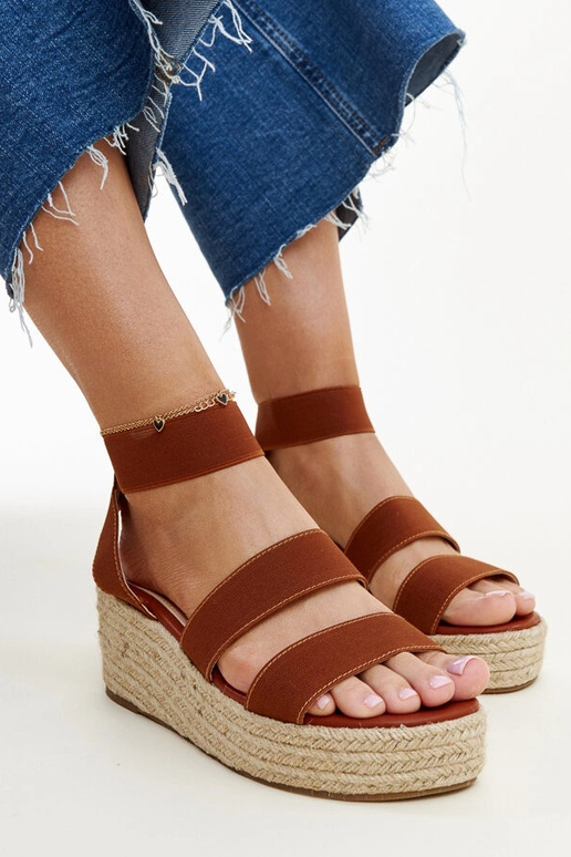 Pruunid Minna Wedge sandaalid