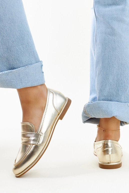 Kuldne klassikaline mokasiin Nasia