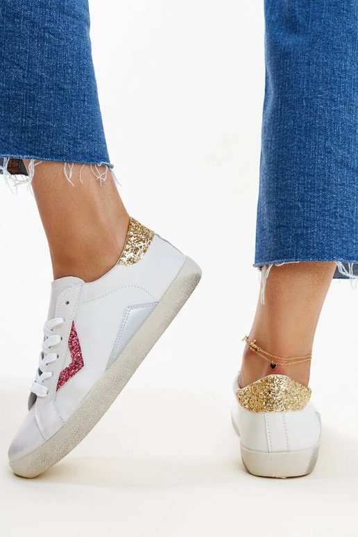 Gomboli "kulunud" efektiga valged tossud