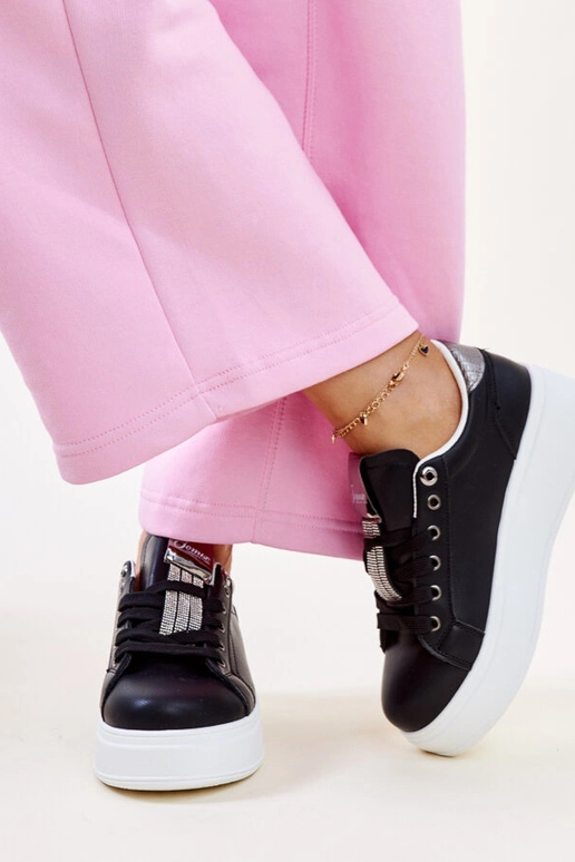 Maurizia mustad ja hõbedased...