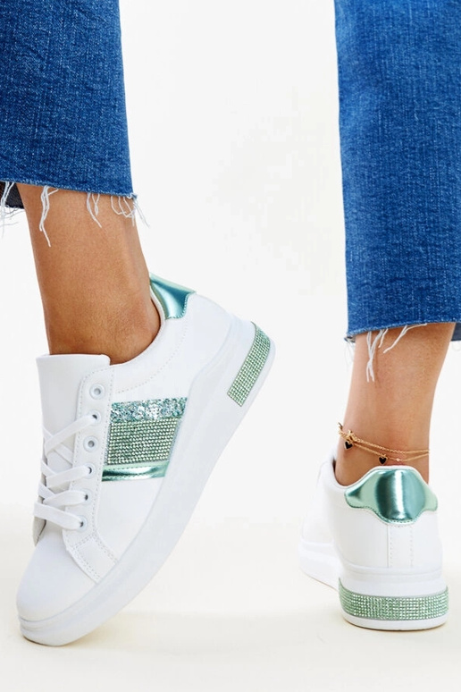 Valged ja rohelised tsirkoonidega... Valged ja rohelised tsirkoonidega...