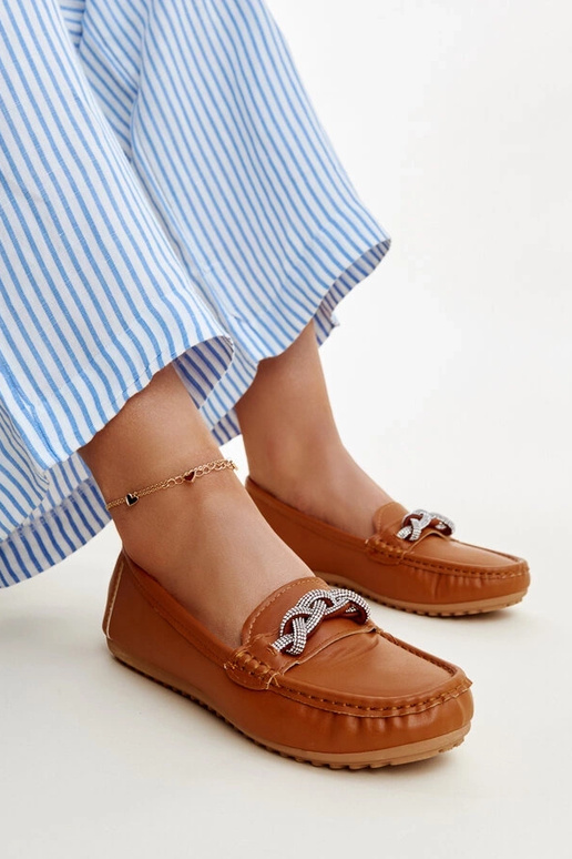 Pruunid mokassiinid, mis on...