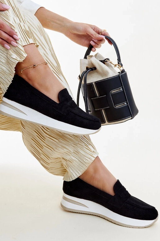 Mustad perforeeritud Muna kingad