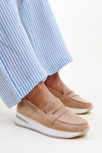 Pruunid perforeeritud Muna...