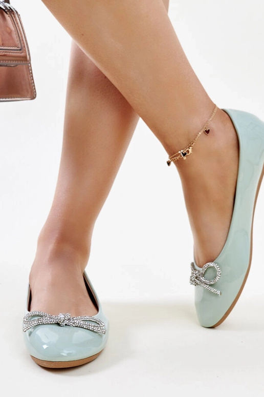 Rohelised lakknahast balletikorterid... Rohelised lakknahast balletikorterid...