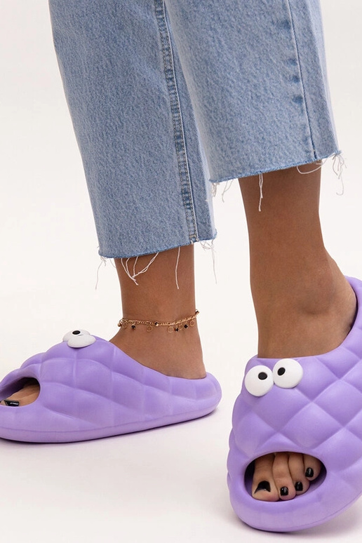 Gorges Purple vahtmaterjalist sussid...