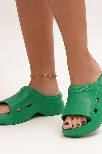 Rohelised paksude tallaga... 2