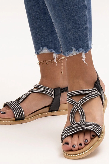 Mustad tsirkoonidega...