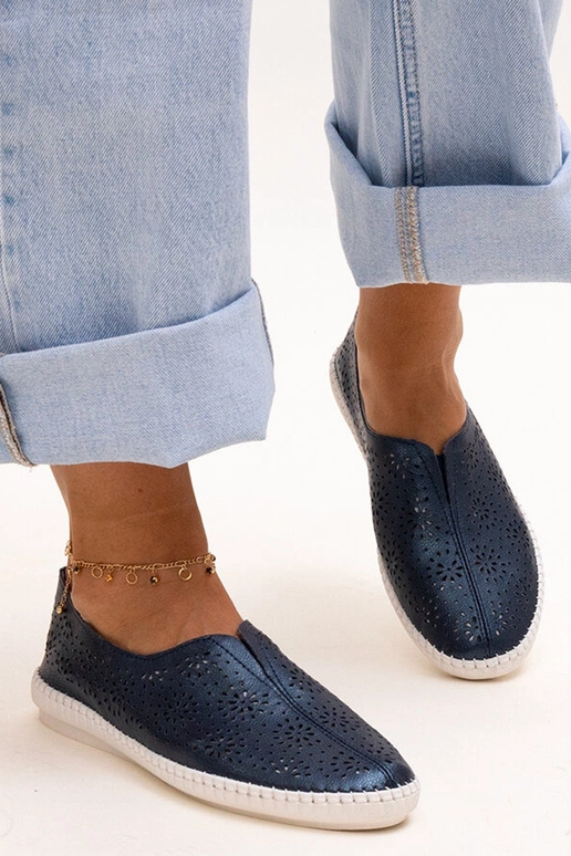 Bernice'i meresinised nahast ažuursed...