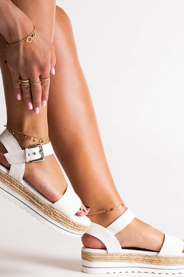 Big Star valged sandaalid...