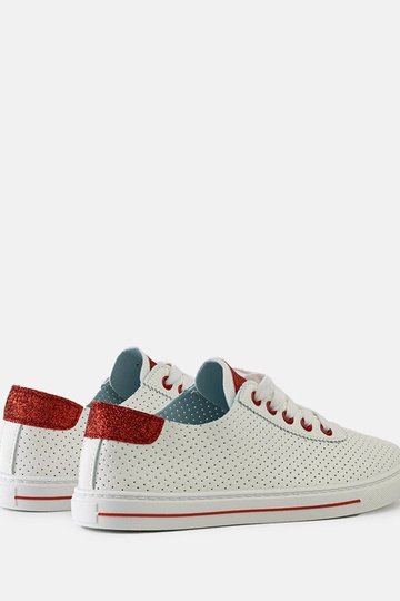 Naiste valged perforeeritud... 2