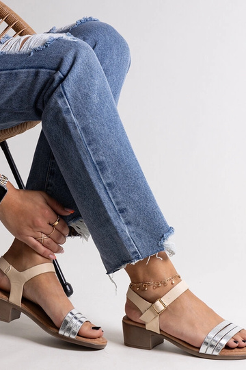 Hõbedased madala kontsaga... 2