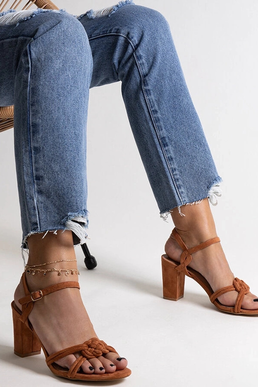 Pruunid Shama plokk-kontsa sandaalid