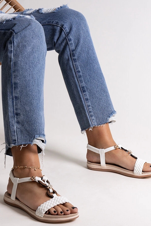 Izodora valge punutud sandaalid