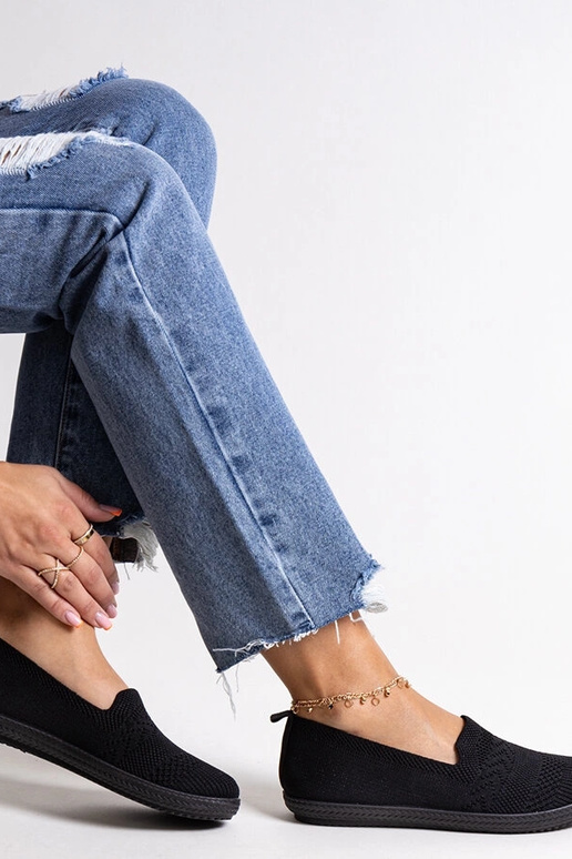 Shadhi mustad Slip-On kangast tossud