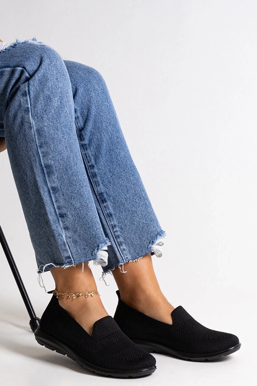 Rahima mustad poroloontallaga tossud