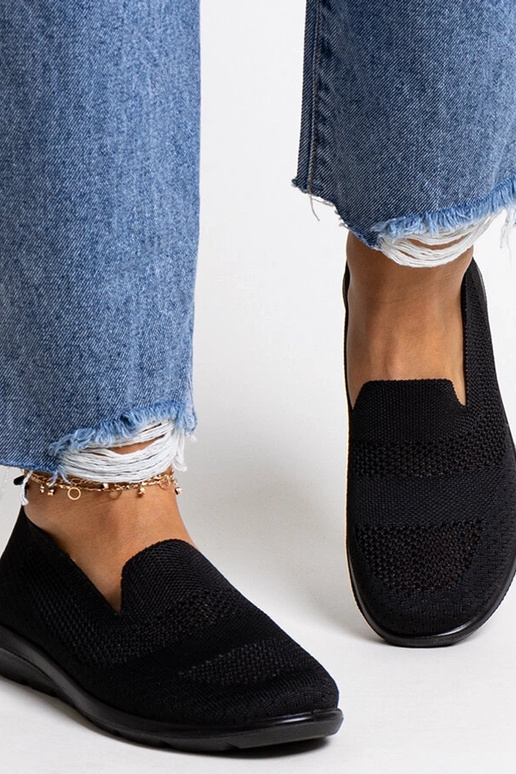 Rahima mustad poroloontallaga tossud