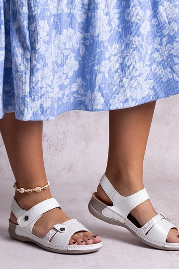 Huri valged platvormsandaalid