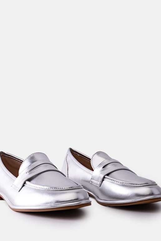 Hõbedane metallist toss Palinka