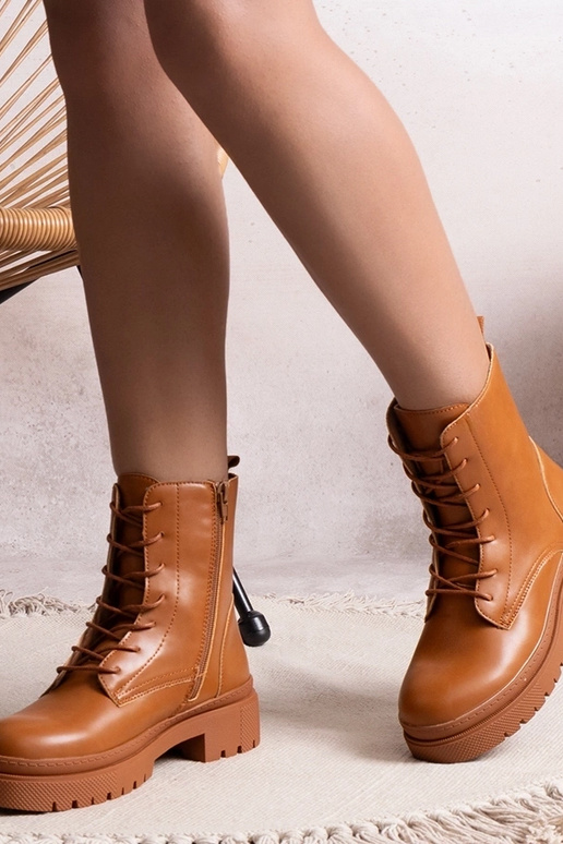 Pruunid sooja voodriga klassikalised...