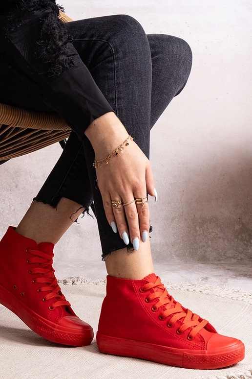 Punased kõrged tossud Rafife