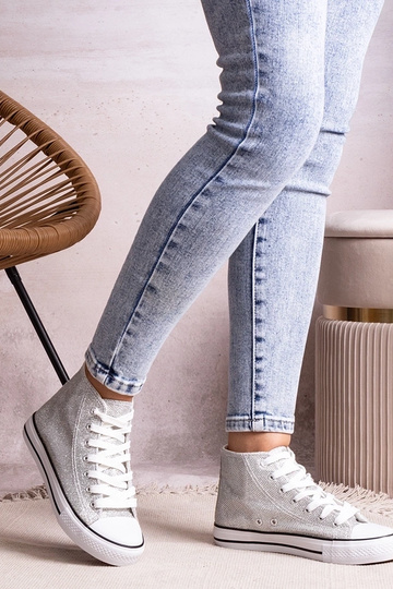 Ranifali hõbedased kõrged...