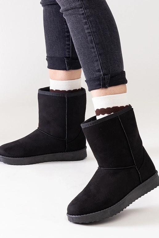 Musta värvi soojustusega...