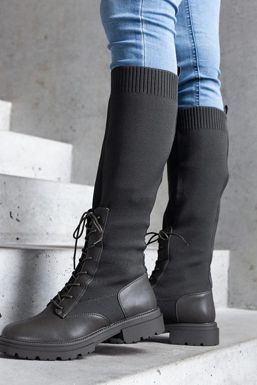 Rohelised libisemissaapad kangast...