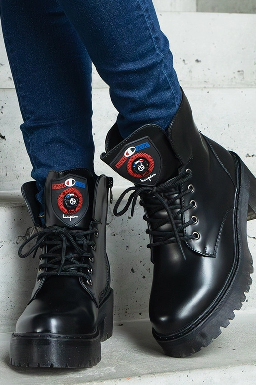 Mustad naiste botid Ranco