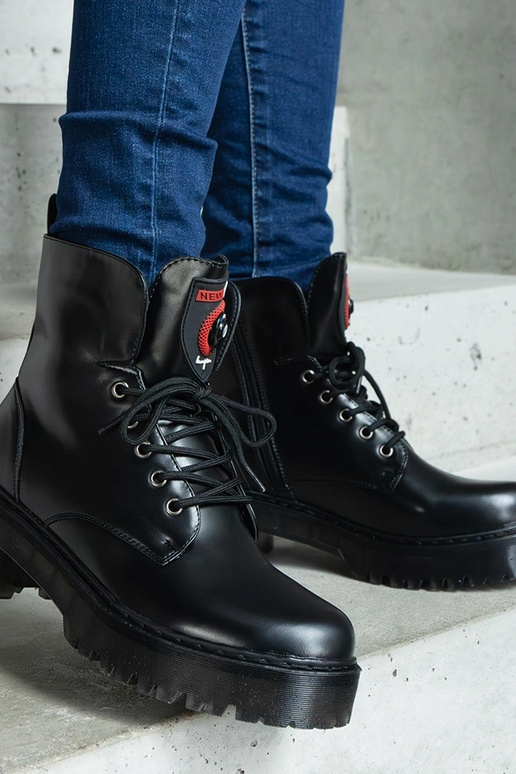 Mustad naiste botid Ranco