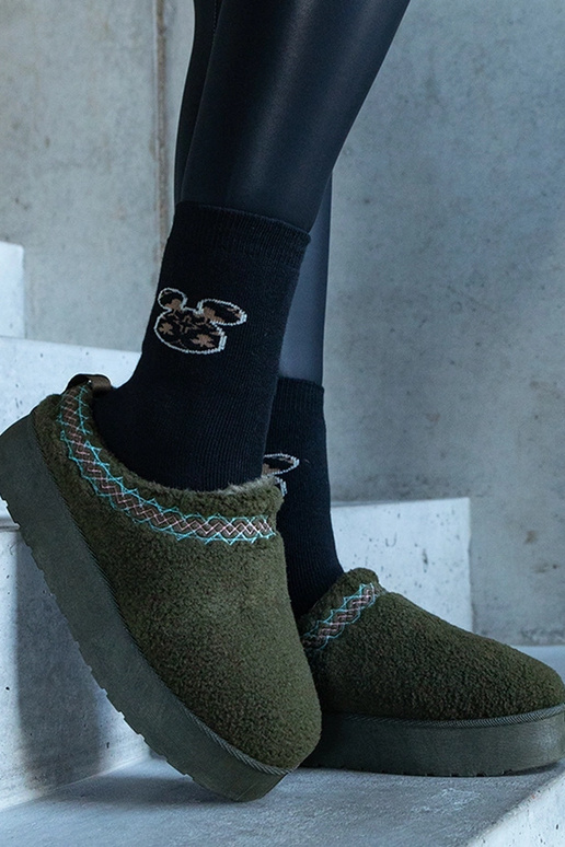 Tikitud Greene mustriga rohelised...