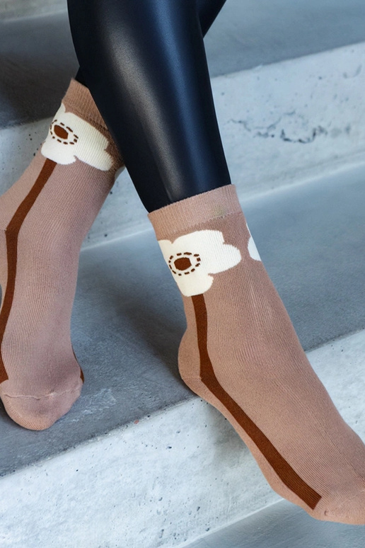 Pruunid soojad sokid Sella