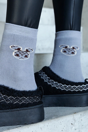 Sella hallid soojad sokid