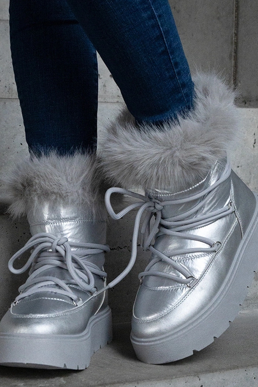 Hõbedase soojustusega lumesaapad...