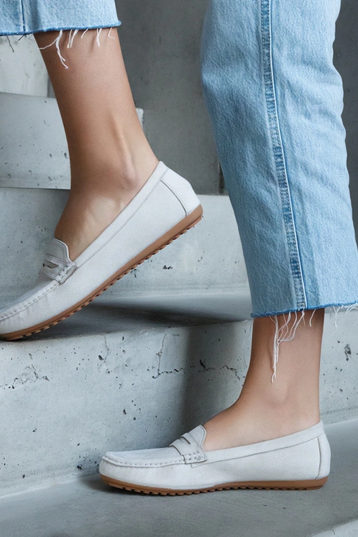 Cellarengo hallid kunstnahast mokasiinid