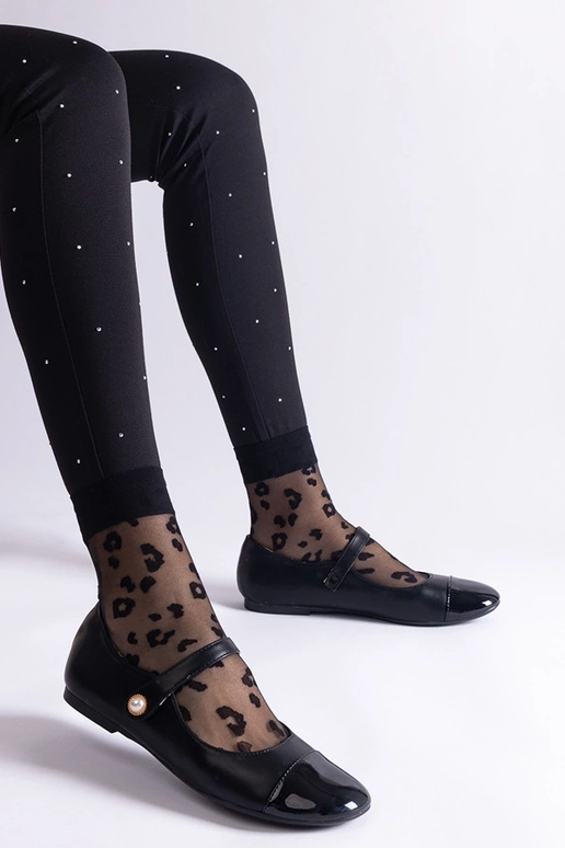 Mustad lakknahast baleriinad...