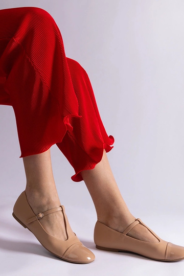 Beežid lakknahast...