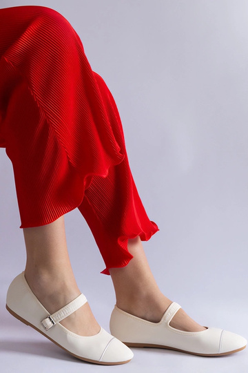 Valged mati viimistlusega...