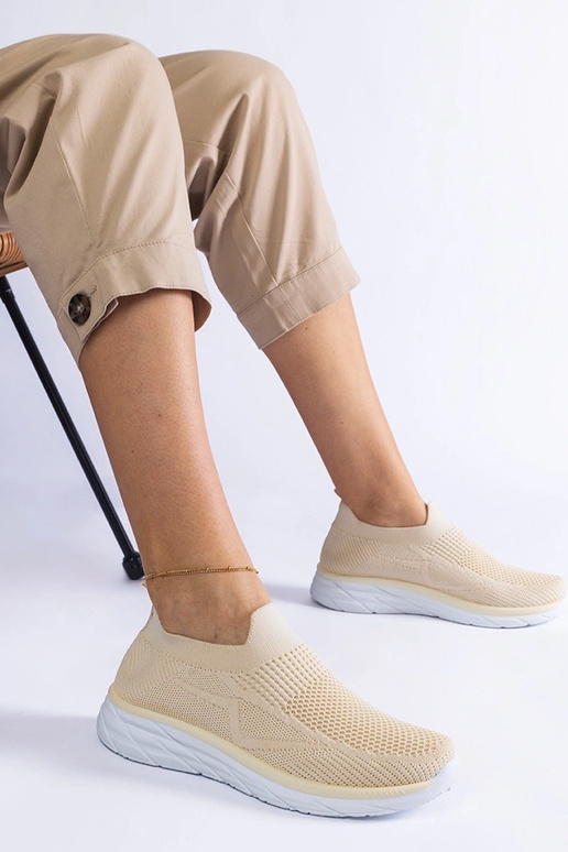 Bežad libistatavad sporditossud Aquilina