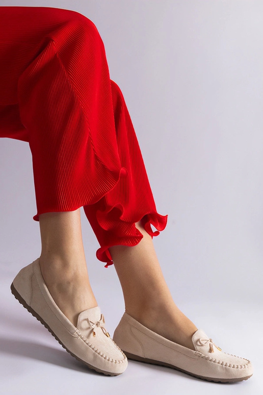 Beežid seemisnahast mokassiinid...